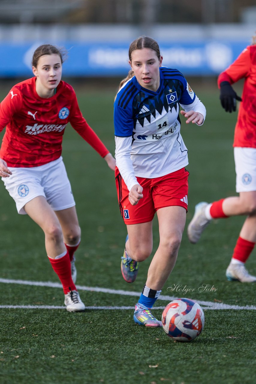 Bild 362 - wBJ Hamburger SV - Holstein Kiel : Ergebnis: 8:0